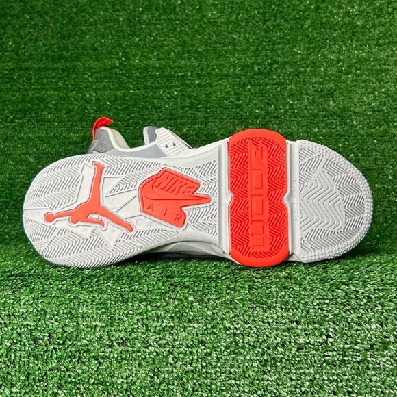 Nike Air Jordan Zoom Shoes - Picture 3 of 7